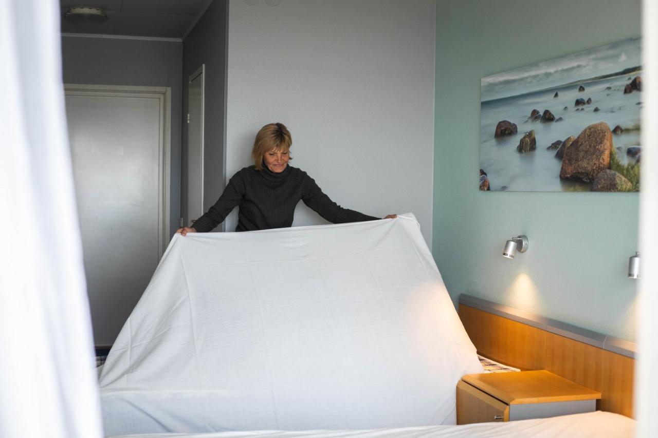 Hotel Promenaadi Haapsalu Εξωτερικό φωτογραφία
