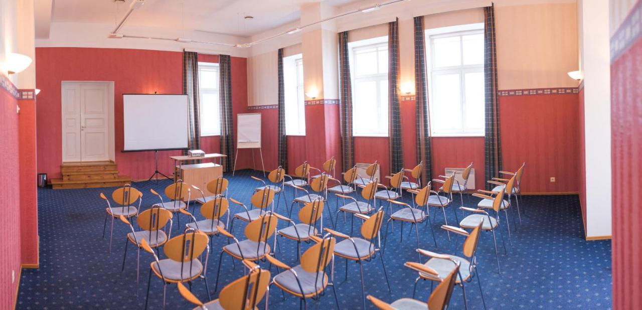 Hotel Promenaadi Haapsalu Εξωτερικό φωτογραφία