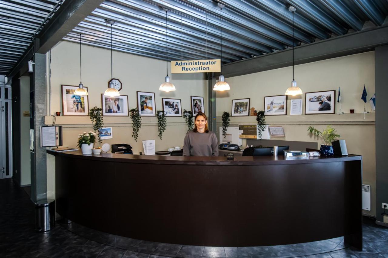 Hotel Promenaadi Haapsalu Εξωτερικό φωτογραφία