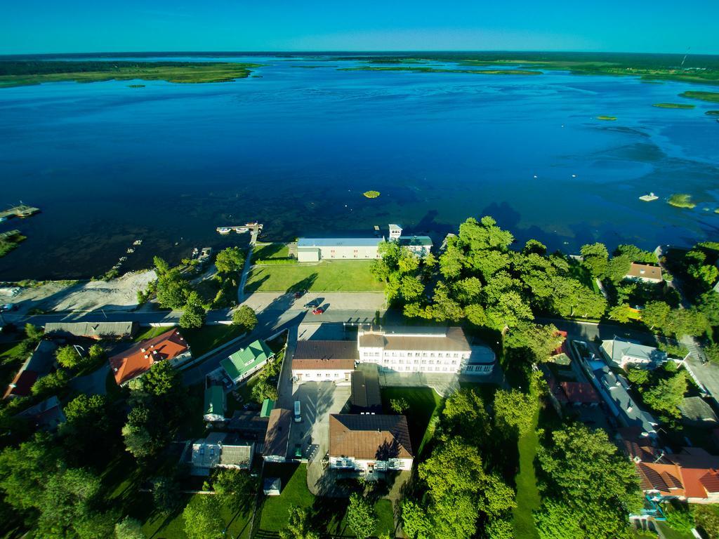 Hotel Promenaadi Haapsalu Εξωτερικό φωτογραφία