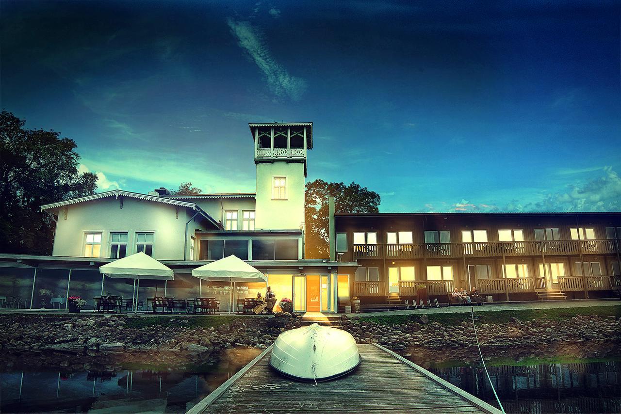 Hotel Promenaadi Haapsalu Εξωτερικό φωτογραφία