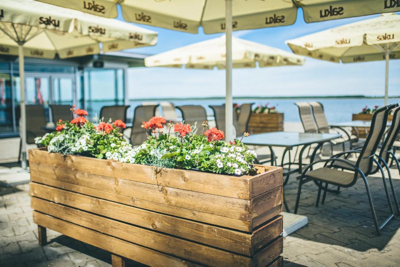Hotel Promenaadi Haapsalu Εξωτερικό φωτογραφία